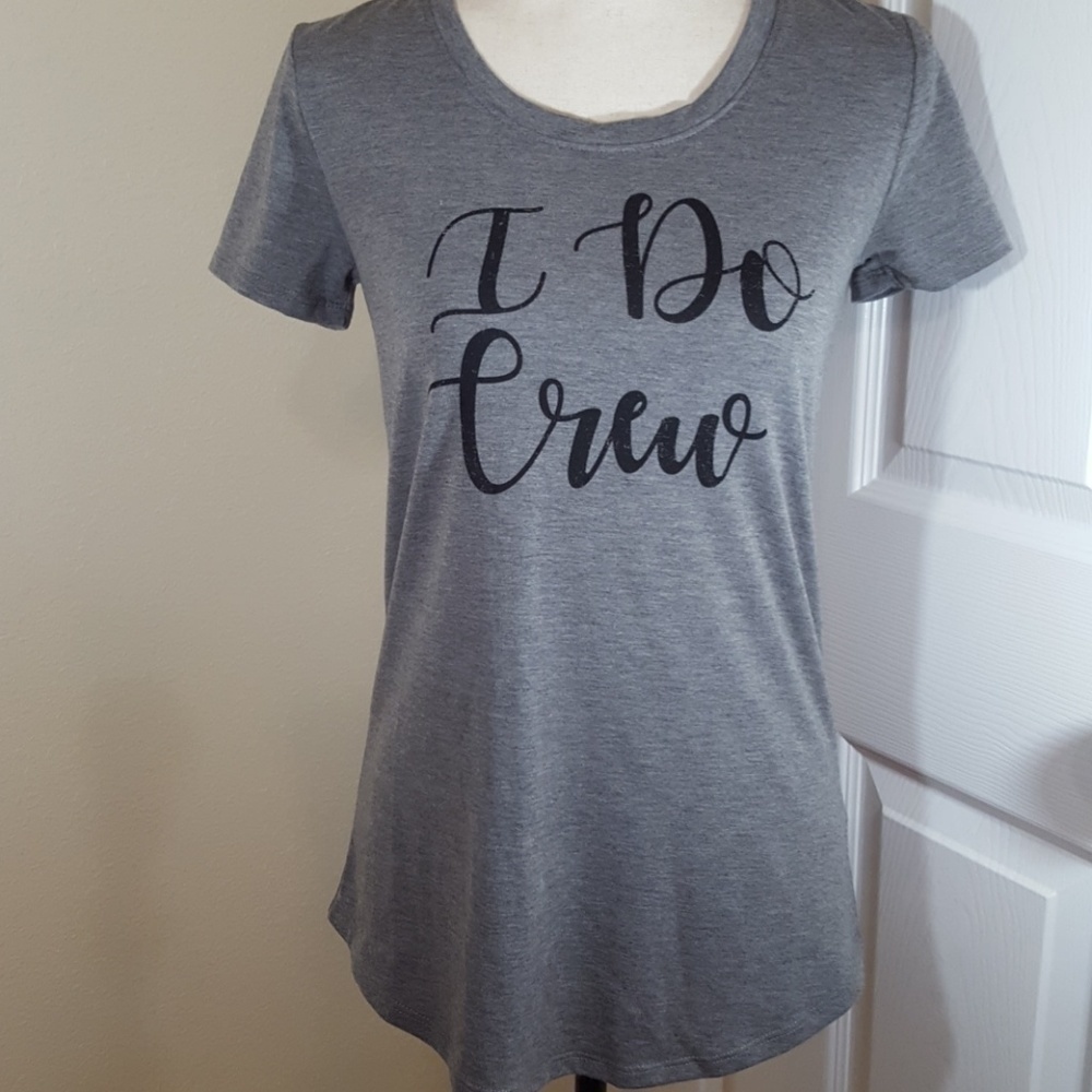 *NWT* MAURICES Super Soft Gray T-Shirt, Size XS